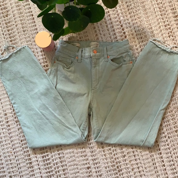 Mint green retro mom jeans. Size 00, rose gold detailing, frayed bottoms. - Picture 1 of 6